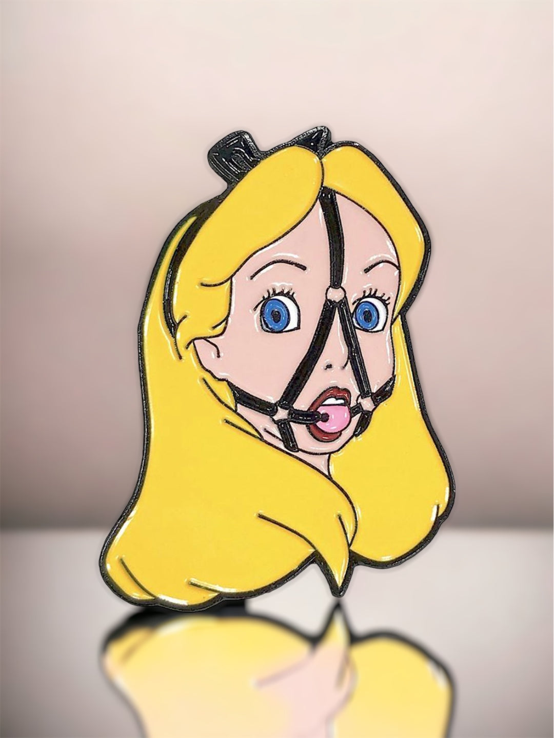 Alice Ball Gag Pin