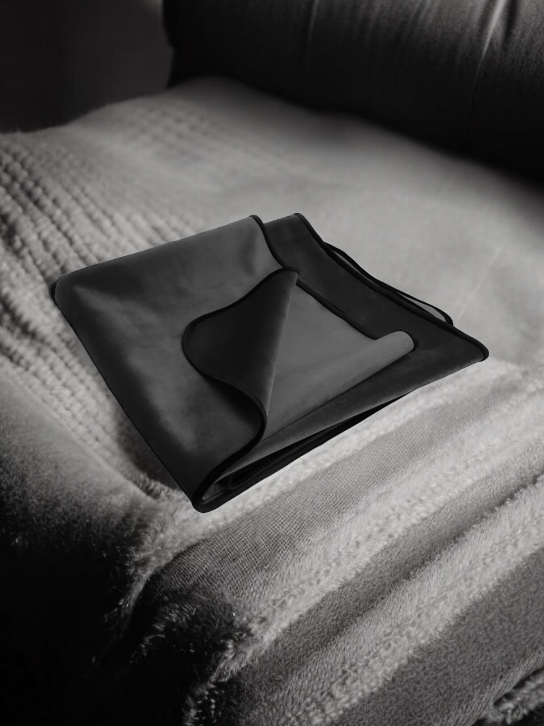 Liberator Fascinator Travel Throw