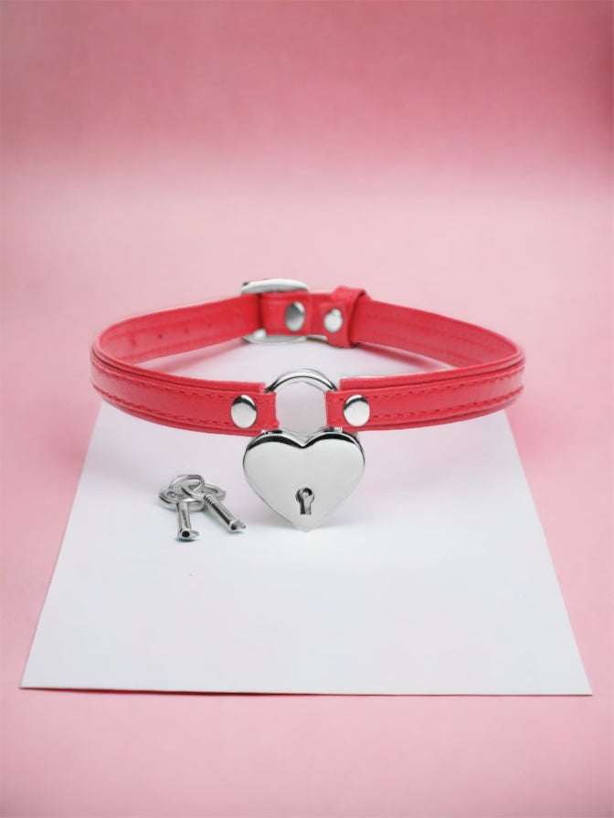 Heart Lock Leather Choker
