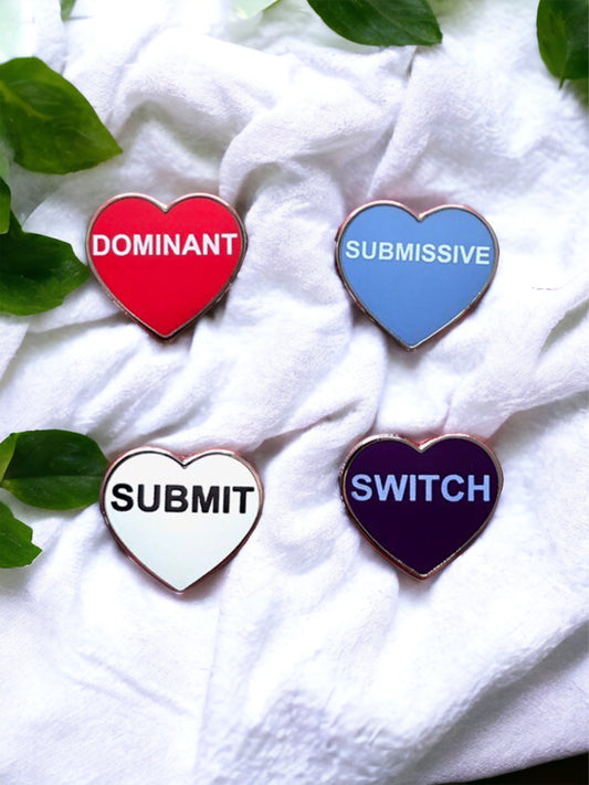 Kinky Heart Pins 4pk