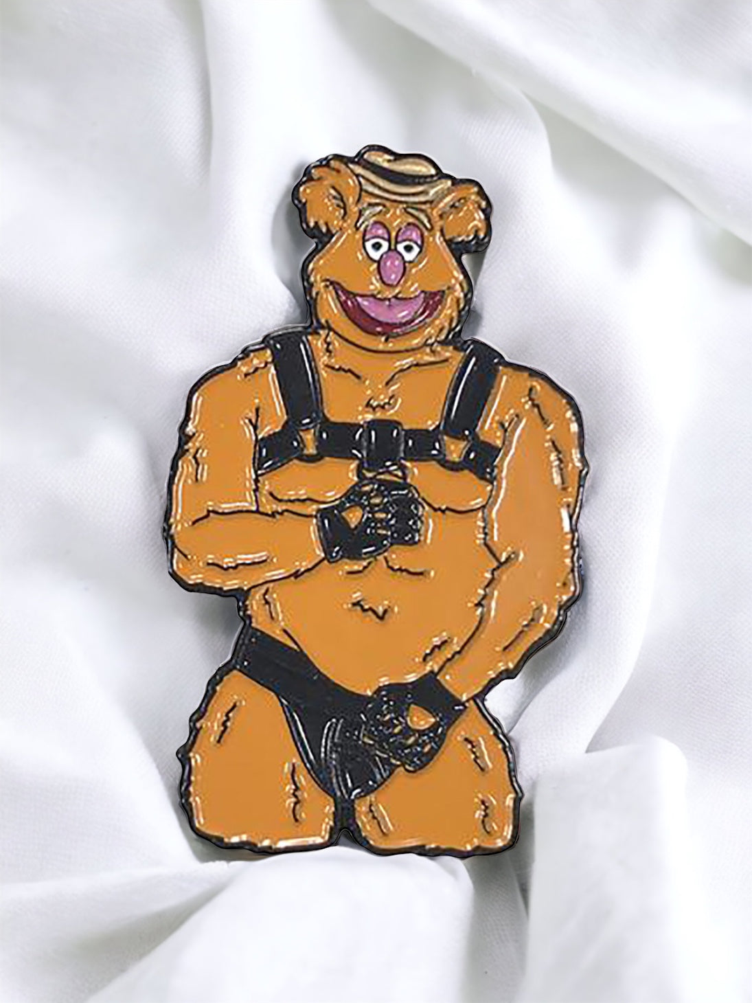 Fozzie Leather Pin