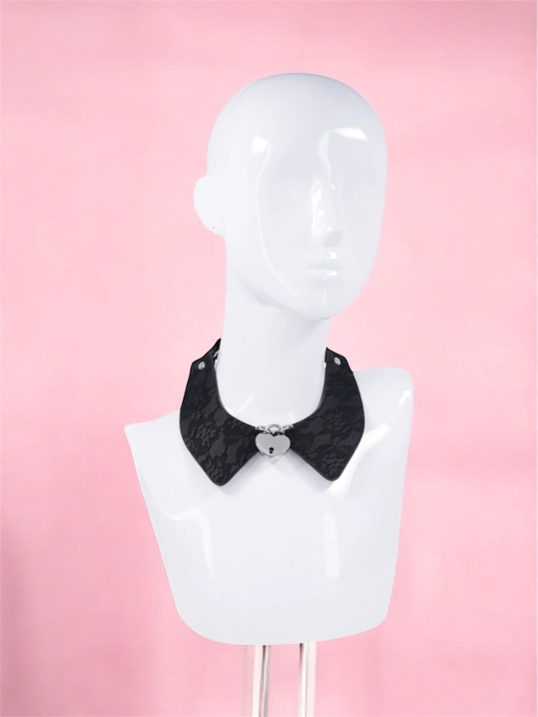 Sex & Mischief Heartbound Lace Day Collar